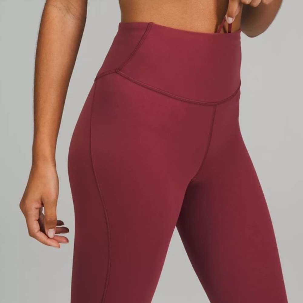 Lululemon Base Pace High-Rise 28’ leggings in mulled wine